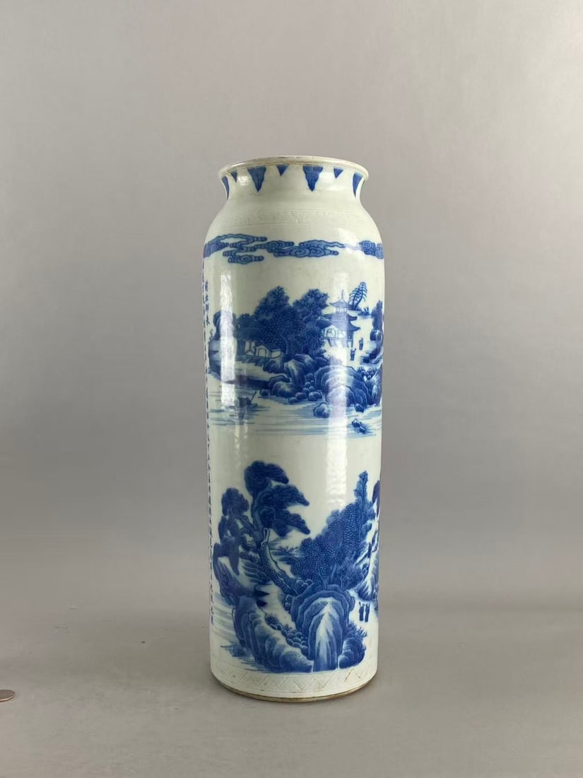 Chinese Asian porcelain (1 of 7)