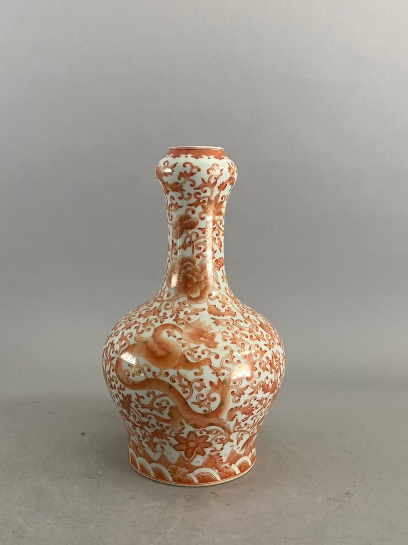 Chinese Asian porcelain: Photo was taken under natural light. Size please refer to the reference