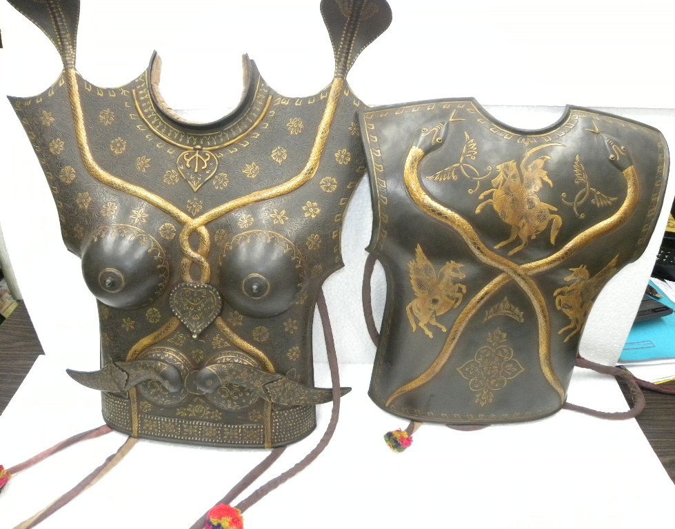 VINTAGE FEMALE WARRIOR CUIRASS CHAR -AINA DAGGER (1 of 10)