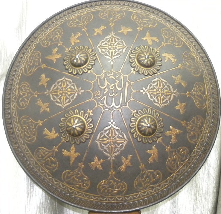 ANTIQUE PERSIAN MUGHAL WARRIOR SHIELD 16 BIRD & ARABIC (1 of 10)