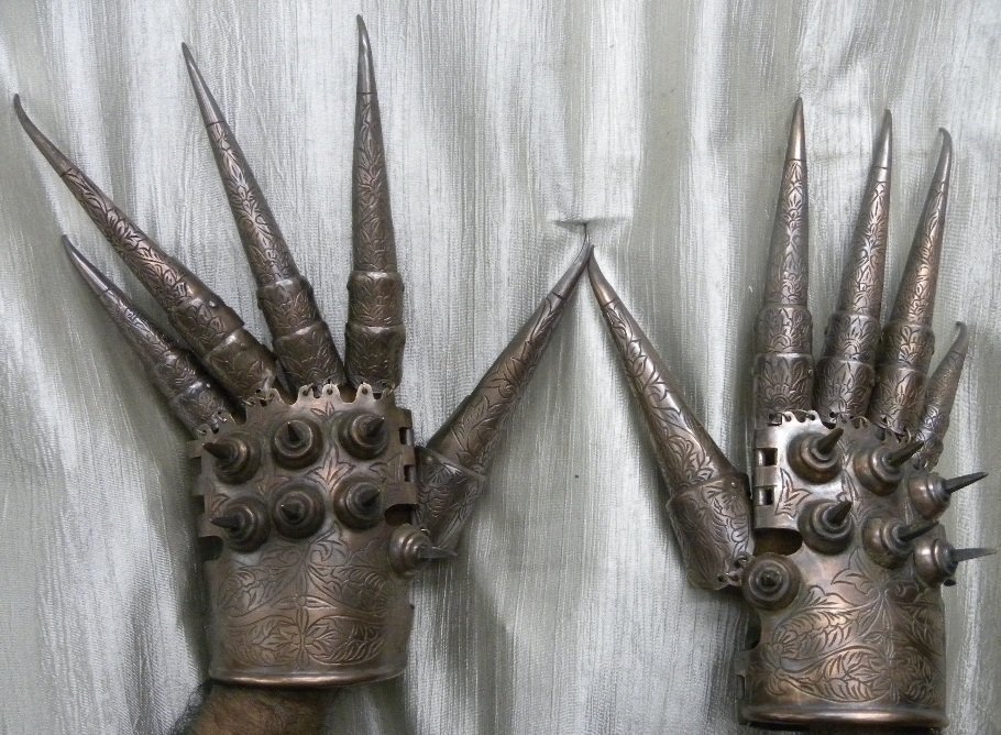 ANTIQUE CUP ARM  DYNASTY EXQUISITE ARMGUARD PERSIAN (1 of 5)