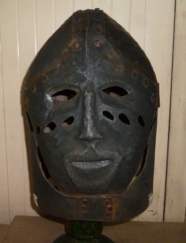 OLD WARRIOR STEEL HELMET FRIGHTENED ENEMY COLLECTOR (1 of 9)