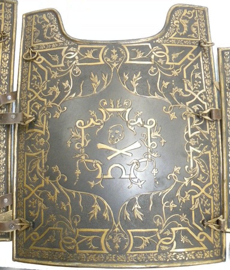 ANTIQUE PERSIAN WARIOR CHAR-AINA CUIRASS 4PLATE DEVIL: A RARE & UNUSUAL ARMOR COLLECTION SET 4 SIDES , DEMON DEVIL FACE WHICH IS UNUSUAL AND AMAZING . DOCUMENTED : ALMOST SIMILAR CUIRASS IS AT HERMITAGE MUSEUM ST. PERTERBURG RUSSIA. Made : Made of hand fo