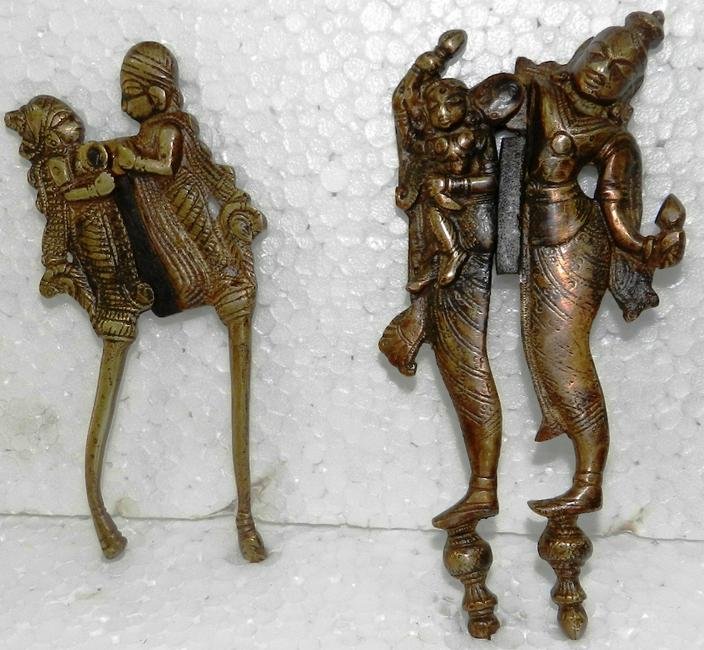 VINATGE RARE LOVE FIGS. BETEL NUT CUTTERS KING & QUEEN (1 of 6)