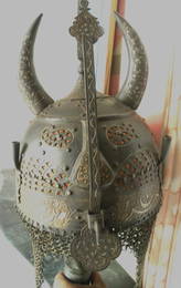 ARMOR COLLECTOR CHOICE PERSIAN WARRIOR HELMET 2HORN DEMON DEVIL FACE ARABIC CALLIGRAPHY CUT DEIGN