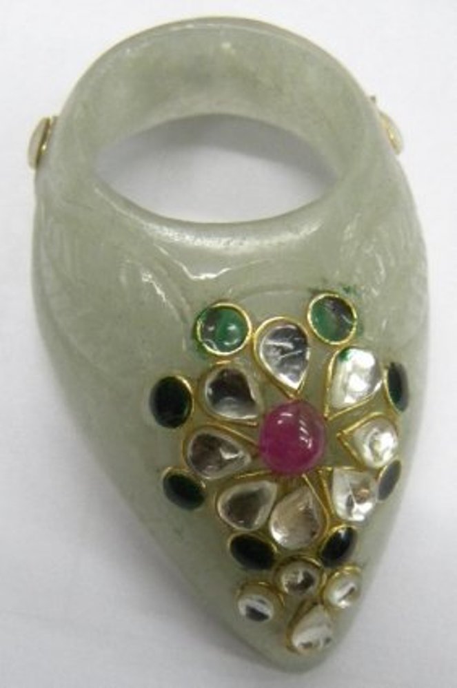 VINTAGE ASIAN JADE ARCHERY ARCHER THUMB RING JEWELS STUDDED LEAF DESIGN  ENGRAVED (1 of 5)