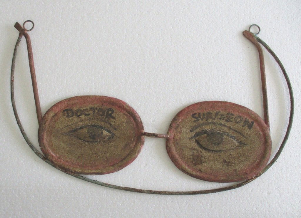 Optometrist trade sign specs , clinic display advertisement (1 of 6)