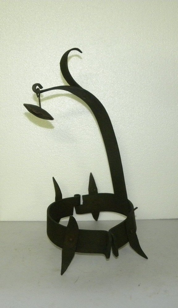 SLAVE TRANSPORT STEEL COLLAR NOISE FROM TOP BELL CANT ESCAPE (1 of 9)