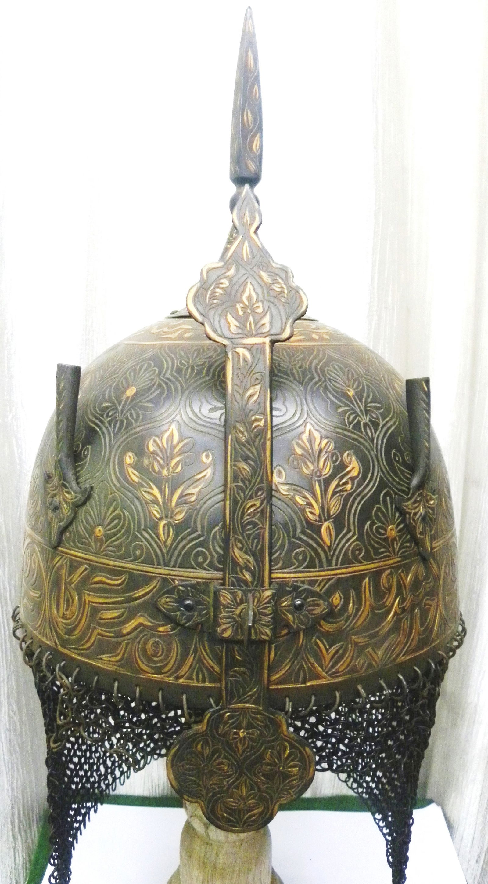 ARMOUR PERSIAN HELMET (KULAH KHUD ) RIM ARABIC INSCRIPTION SKULL LAVISH CHISELED DECOR (1 of 9)