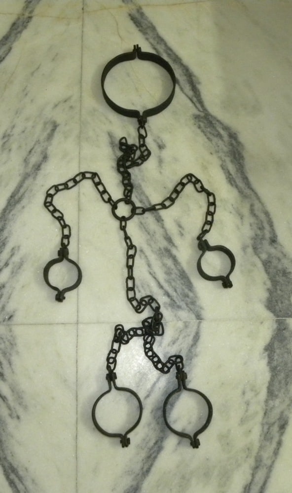 SLAVE PRISONER TRANSPORT COLLAR FOR NECK, HANDS AND LEGS HAND MADE (1 of 6)
