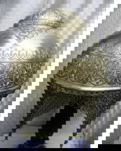 SIKH ARMOR WARRIOR HELMET SILVER PLATED BUMP TOP ADJUSTE HAIR KNOT SKULL FLORAL DESIGN: ARMOUR EXCEPTIONAL SIKH WARRIOR HELMET SILVER PLATED BUMP TOP TO ADJUST HAIR KNOT A GEM OF COLLECTION .Province: ASIAN. Made: Made of hand forged steel & silver plated, hand hammered and hand chiseled