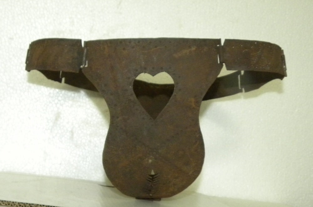 RARE CHASTITY BELT FOR WOMEN HAND MADE OF IRON: Chastity belt hand made of iron for women. In older times when king use go out station or in war or other place for many days, king use to make this iron chastity belt wear queen and lock so she canno