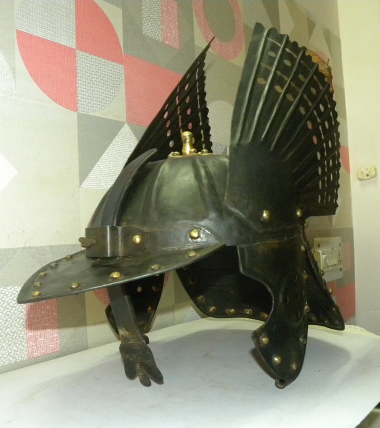 WARRIOR HELMET STEEL EAR GUARD NOSE GUARD WINGS DESIGN BRASS  RIVET (1 of 12)