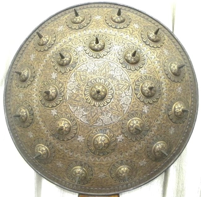 ANCIENT ORNTE SHIELD 21 SPIKES PYRAMID SHAPE SURAFCE FLORL & FOLIATE ORNATE BOSSED (1 of 7)
