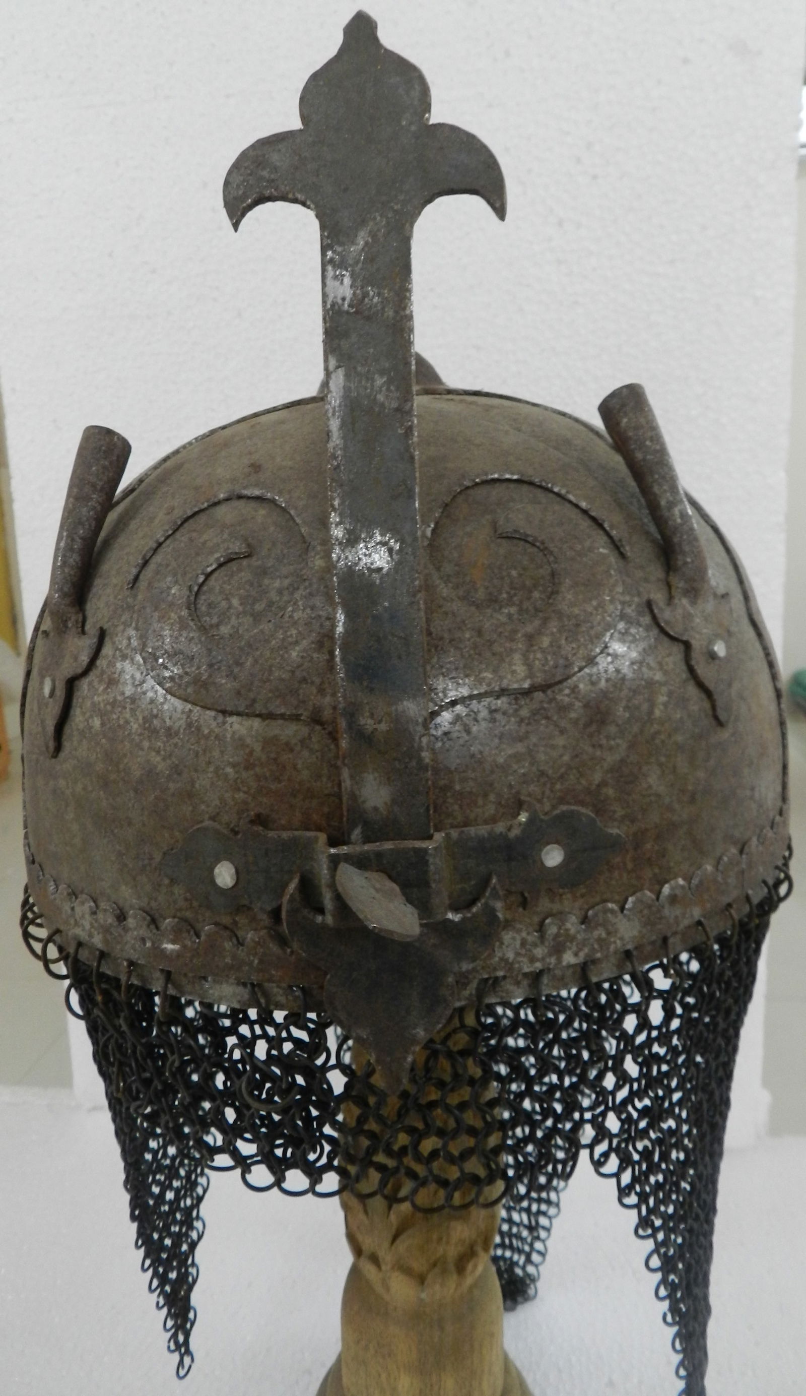 Incredible Indo-Persian Steel Helmet with Crescent Blade Crest and Mail Aventail (1 of 7)