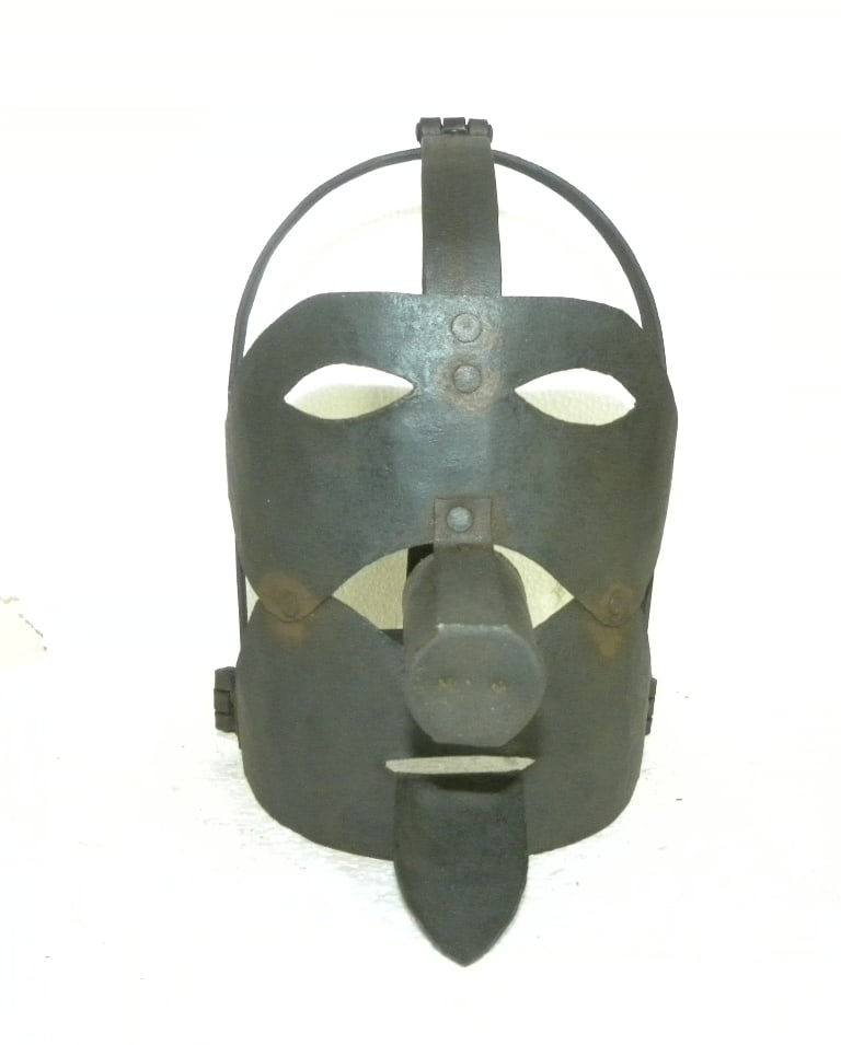 RARE PUNISHMENT MASK LONG NOSE TONGUE STEEL (1 of 11)
