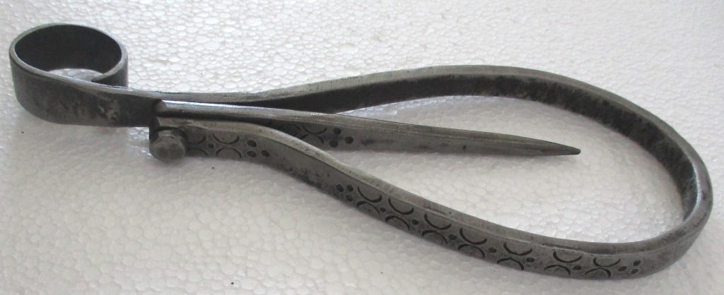 Miners candle holder sticking tommy: Miners candle holder sticking tommy with fine design rare and unusual . Size when closed : 8.25 x 3.25 x 0.60 inch .Ref : LA 76