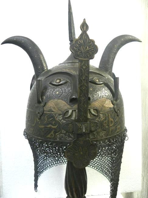 ANCIENT OLD INCREDIBLE HORNED WARRIOR HELMET ARABIC INSCRIPTION 2 CARVED HORNS MUSTACHE. (1 of 9)