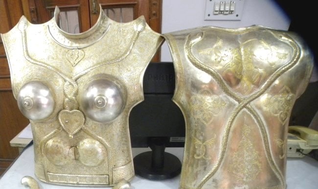 AUTHENTIC OLD FEMALE WARRIOR SILVER PLATED CHEST PLATES SNAKES & FEMALE WARRIOR FIGS FRONT & BACK: A collector choice rare to find female chest plates front and back, 2 live size snakes embossed and on back Female warrior Figure on horse with sword in hand figures engraved. Entire front side chest