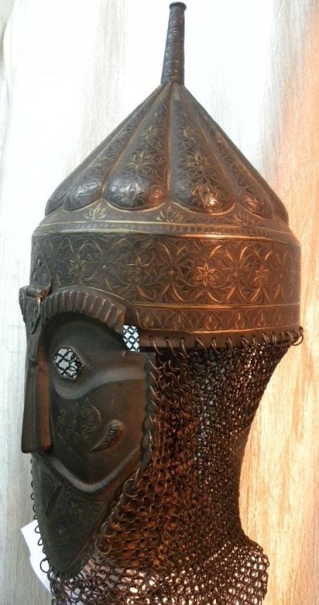 INCREDIBLE POST 1960 AUTHENTIC OLD STOCK INDO PERSIAN HELMET & MASK WITH CONICAL CROWN - 4