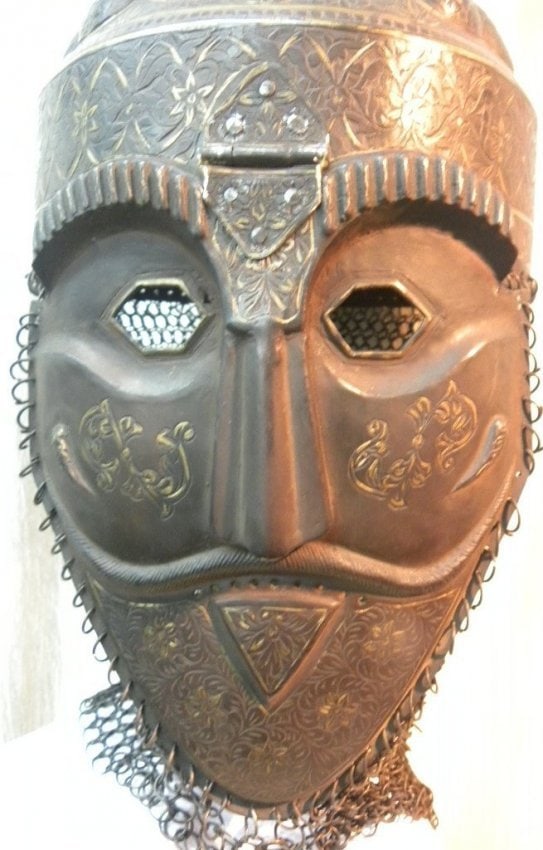 INCREDIBLE POST 1960 AUTHENTIC OLD STOCK INDO PERSIAN HELMET & MASK WITH CONICAL CROWN - 7