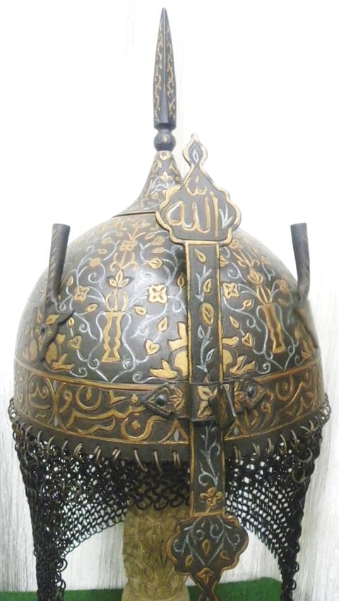 INCREDIBLE ANCIENT OLD HELMET ARABIC INSCRIPTION SKULL FLOWER MOTIFS ADJUSTBLE & IRON CHAIN MAIL (1 of 9)