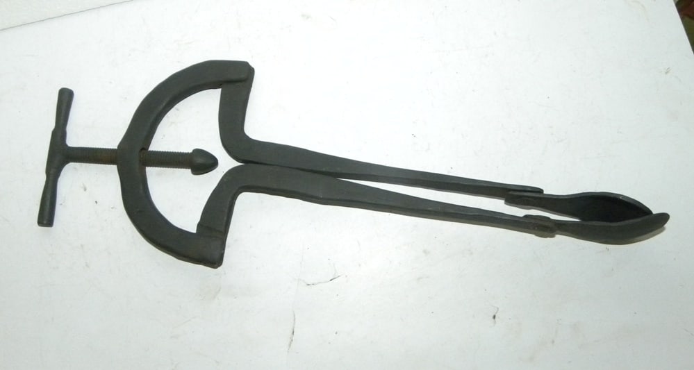 RARE PEAR OF ANGUISH STEEL TWO BLADES HANDMADE (1 of 7)