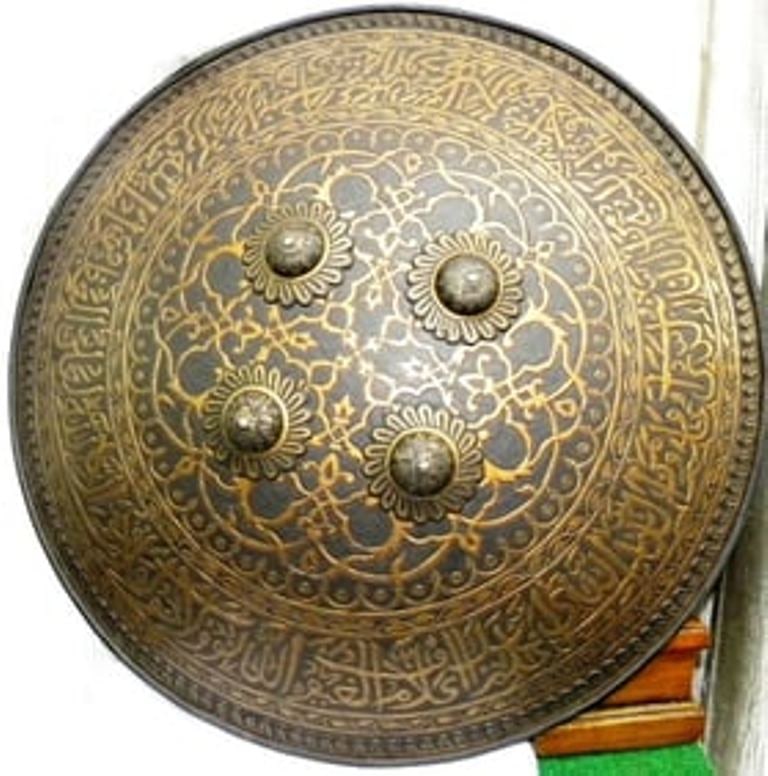 ANICENT SHIELD INCREDIBLE ARABIC INSCRIPTION SURFCE CHISLED DECOR WITH DEPICTION & FLOWER MOTIFS (1 of 8)