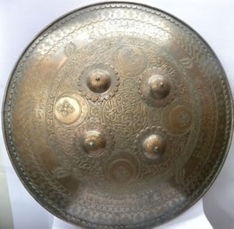 ANCIENT SIKH SHIELD PRODUCED INDIAN CRAFTS MAN IN LAHORE FOR LORD HENRY HARDING (1 of 9)