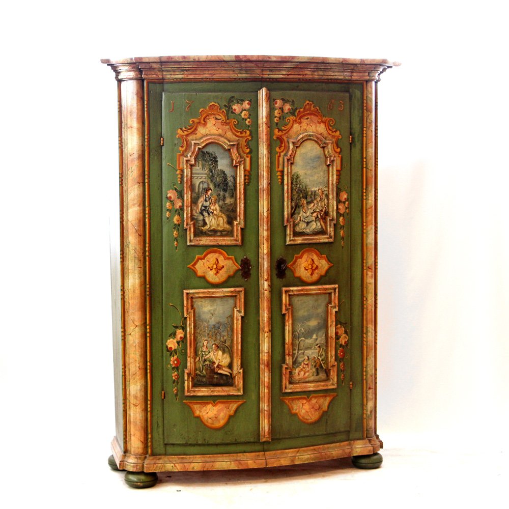 UNGEWÃ–HNLICHER BAROCKHALLENSCHRANK (1 of 5)