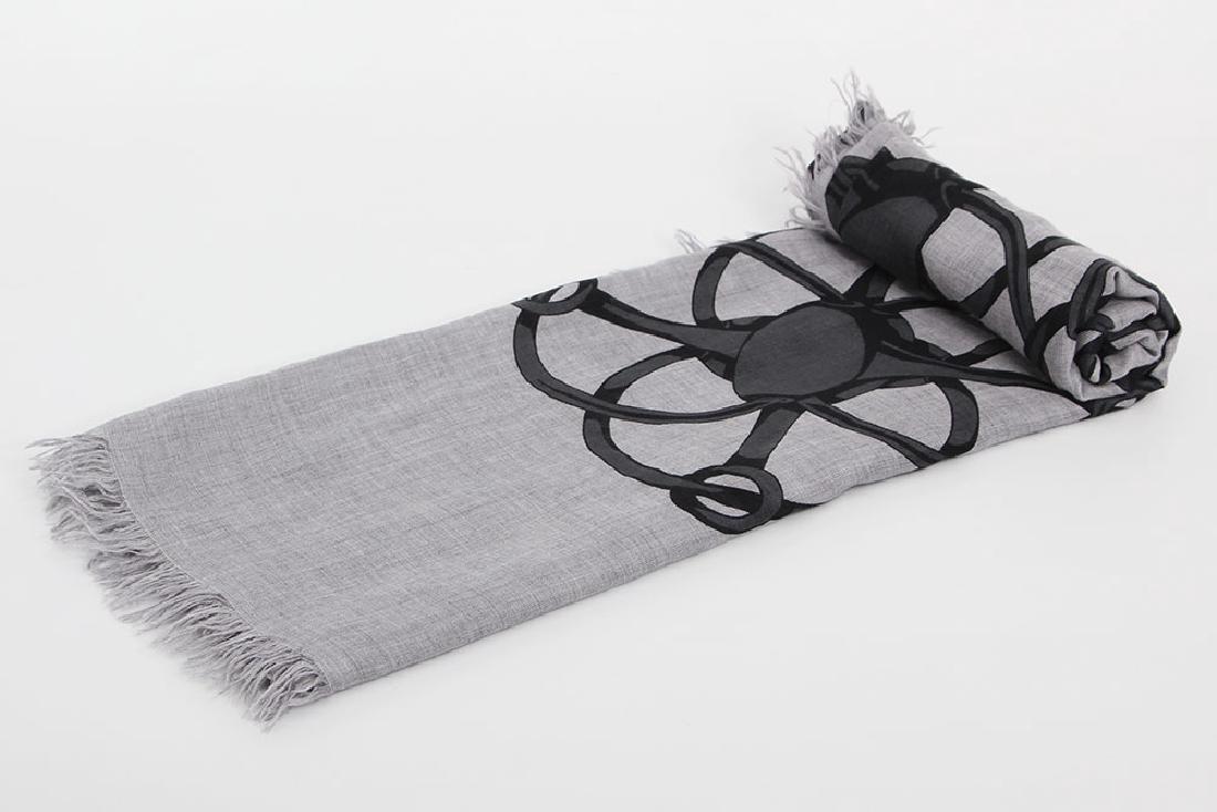 GUCCI chicer Grandfoulard. (1 of 2)