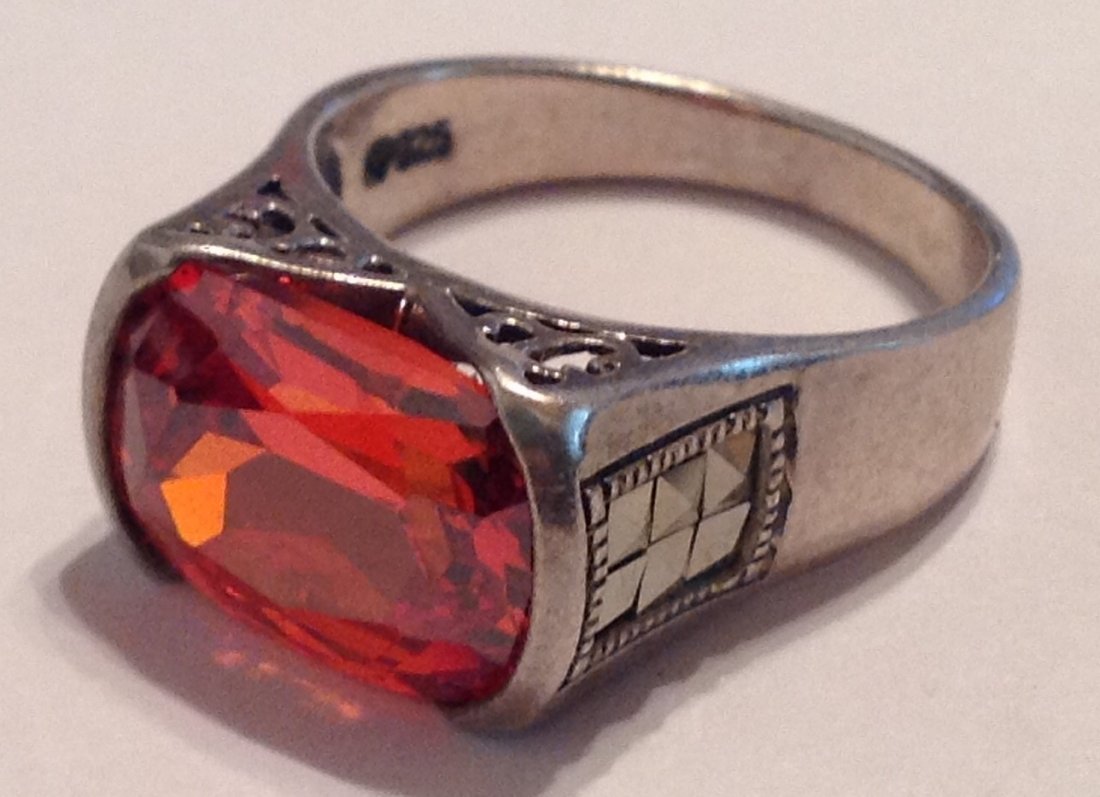 Estate vintage Gemstone statement Sterling ring (S) (1 of 3)