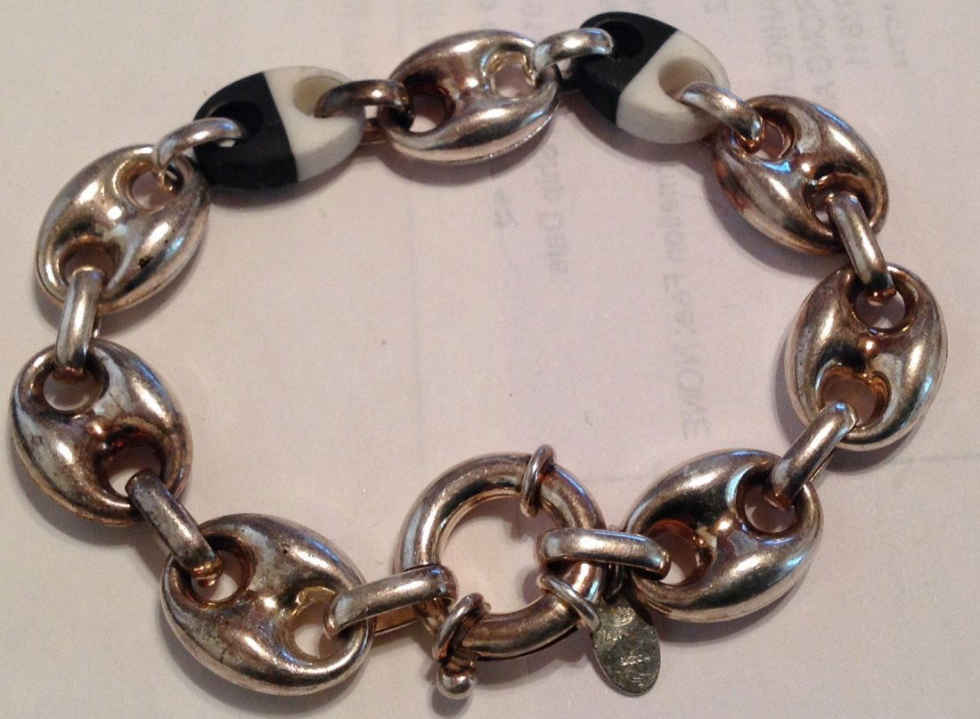 Estate Sterling UTC figaro large link 8" bracelet   (S) (1 of 3)