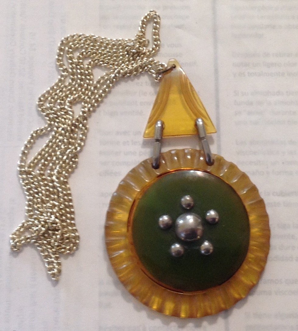 Estate vintage antique assorted jewelry (T) (1 of 3)