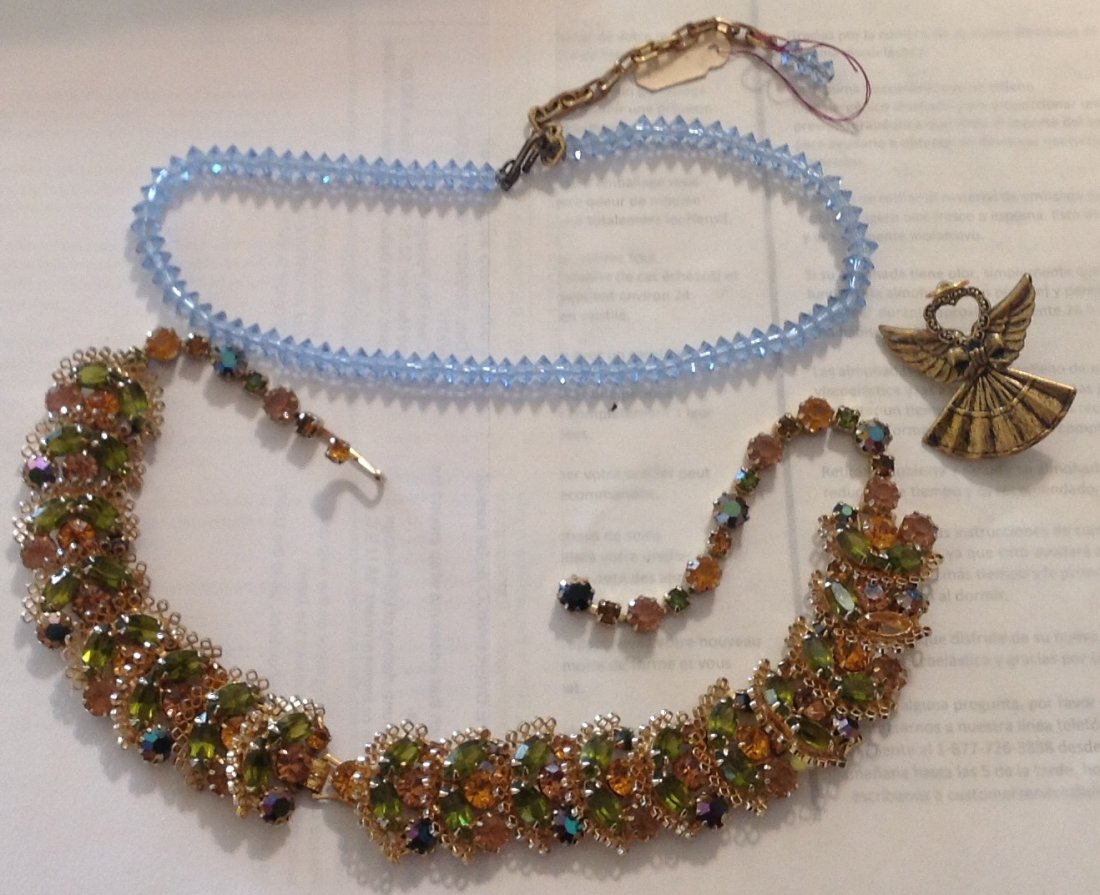 Estate vintage antique assorted jewelry (T) (1 of 4)