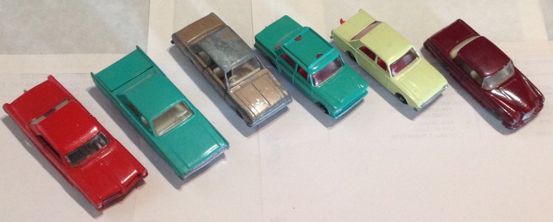 Estate vintage diecast Matchbox Lesney assorted cars: Estate. Markings. Some missing parts. Paint chips.