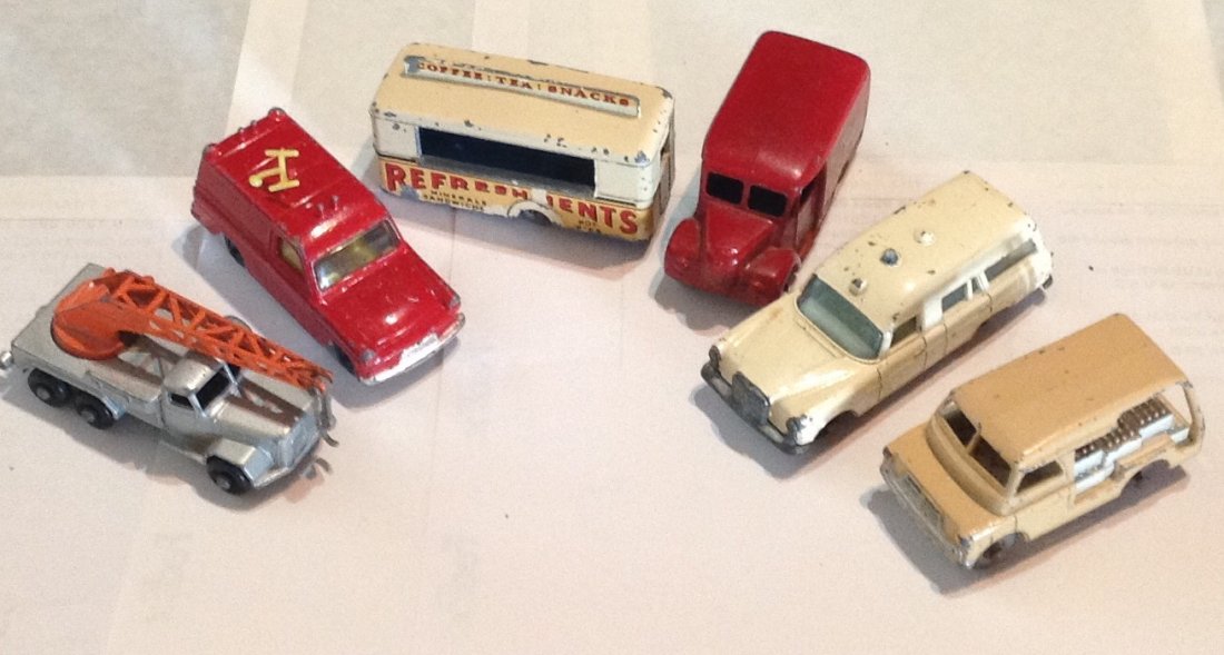 Estate vintage diecast Matchbox Lesney assorted cars: Estate. Markings. Some missing parts. Paint chips. Detached parts.