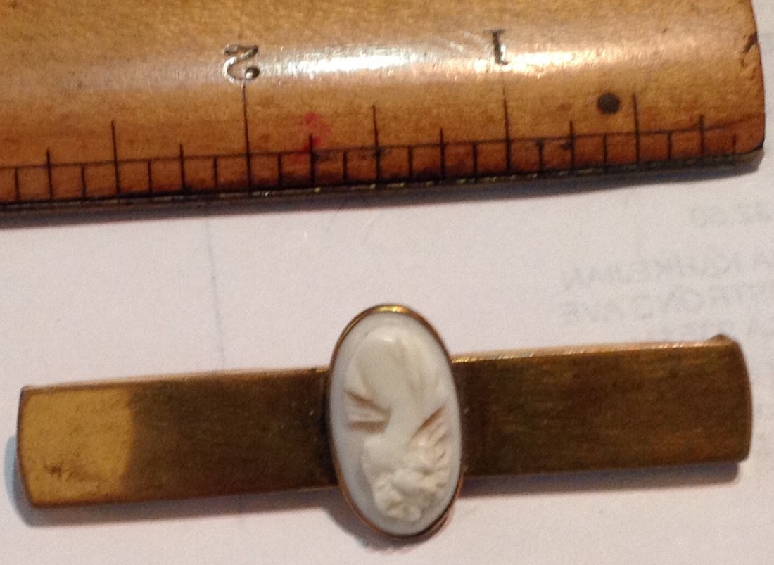 antique cameo shell gold tone large pin bar brooch.: Estate item. Not marked.