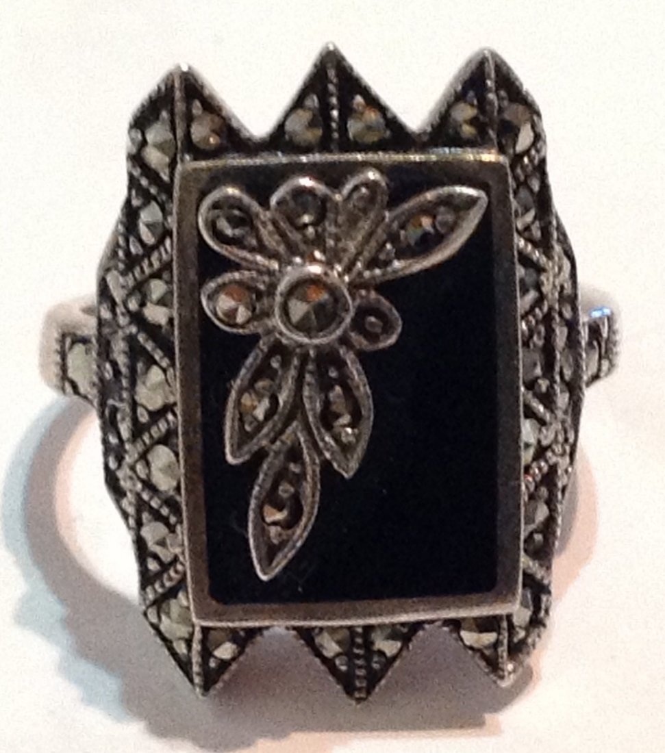 vintage estate Sterling marcasite statement ring: Estate item. marked. Tested. Size 6.25
