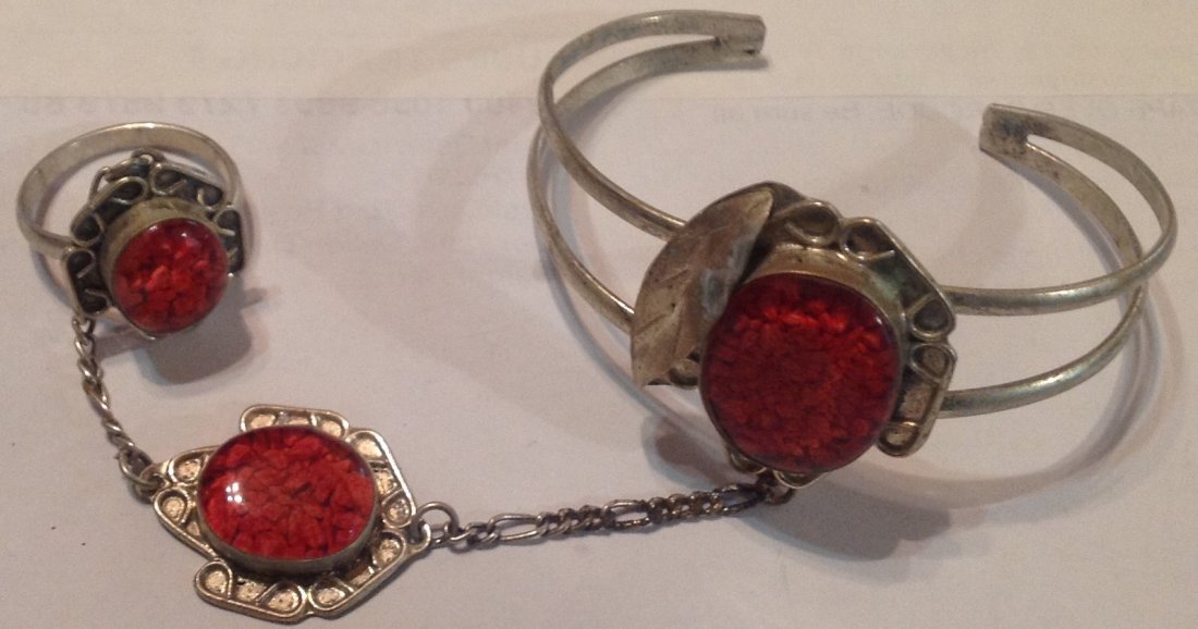 Vintage red crushed stone intaglio slave bracelet: Estate item. Tested. Not silver. Markings, none.