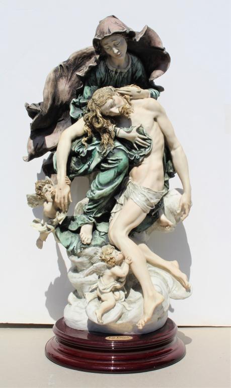 Giuseppe Armani ( Jesus and his Mother arms) (1 of 9)