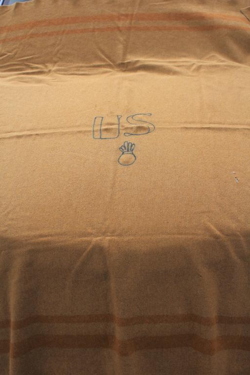 U S Army Blanket WWII (1 of 6)