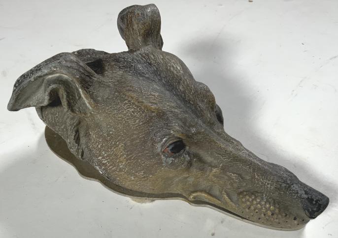 Metal Dog head paper holder (1 of 6)