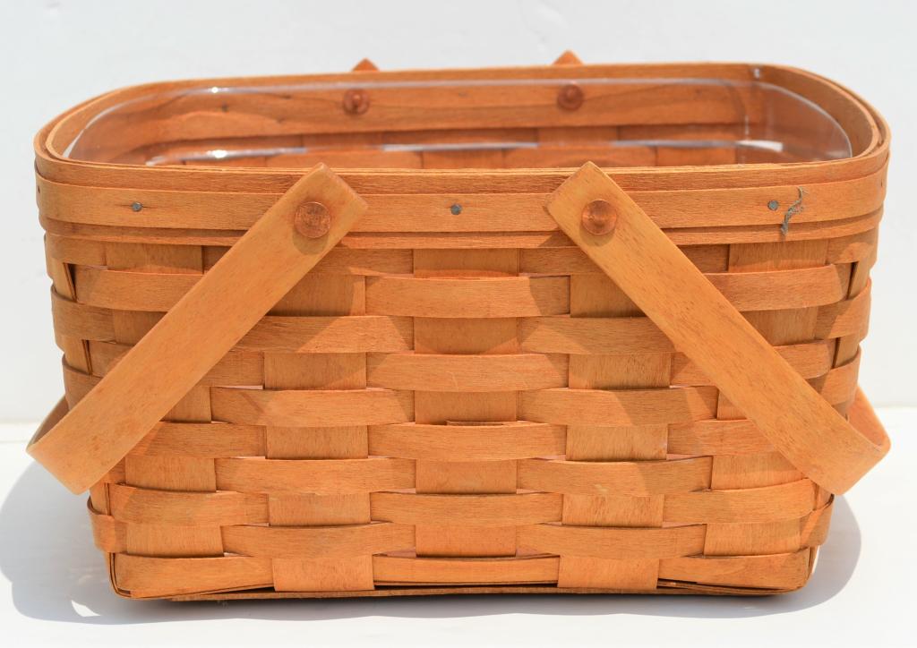 Longaberger Basket, 1994 (1 of 4)