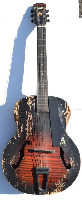 Harmony Monterey Acoustic Guitar (1 of 4)