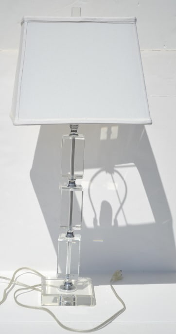 Modern lucite lamp (1 of 3)