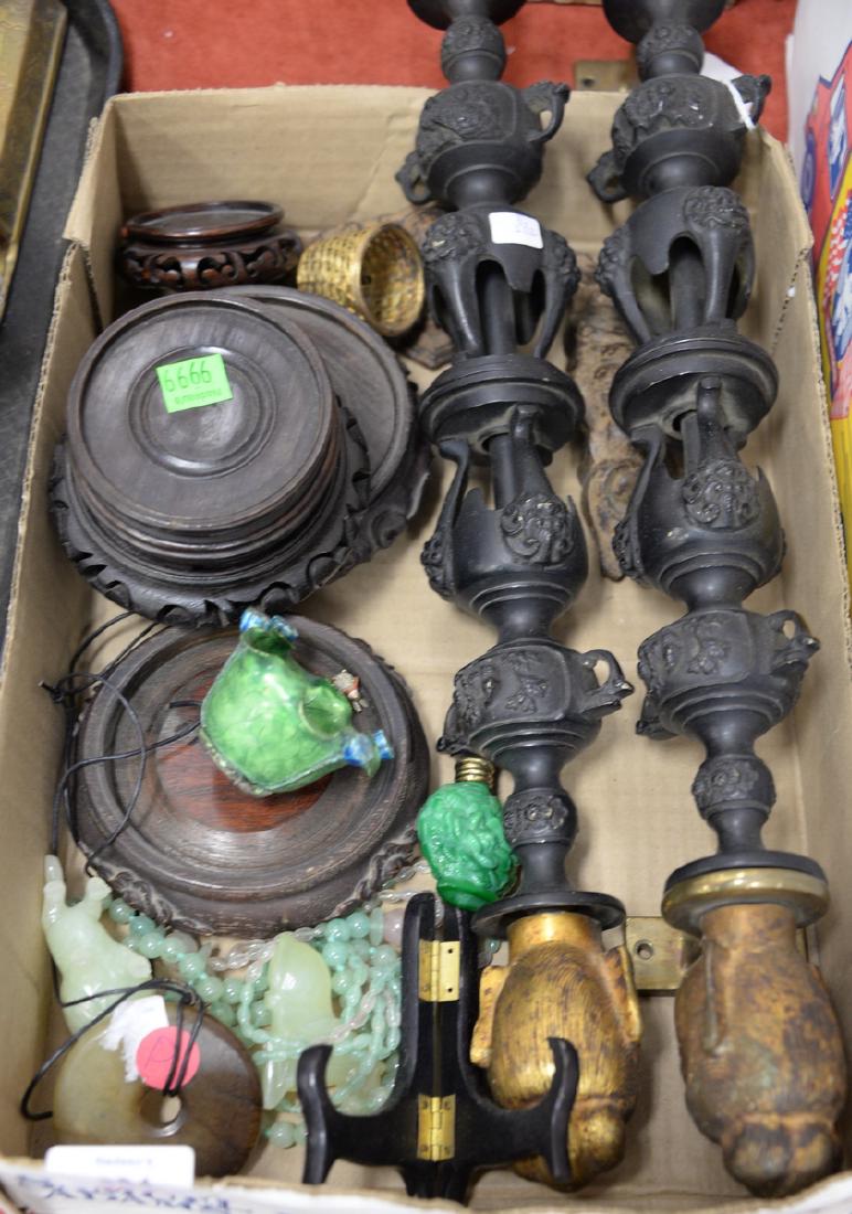 Tray lot of Asian to include a pair of bronze vases (1 of 2)