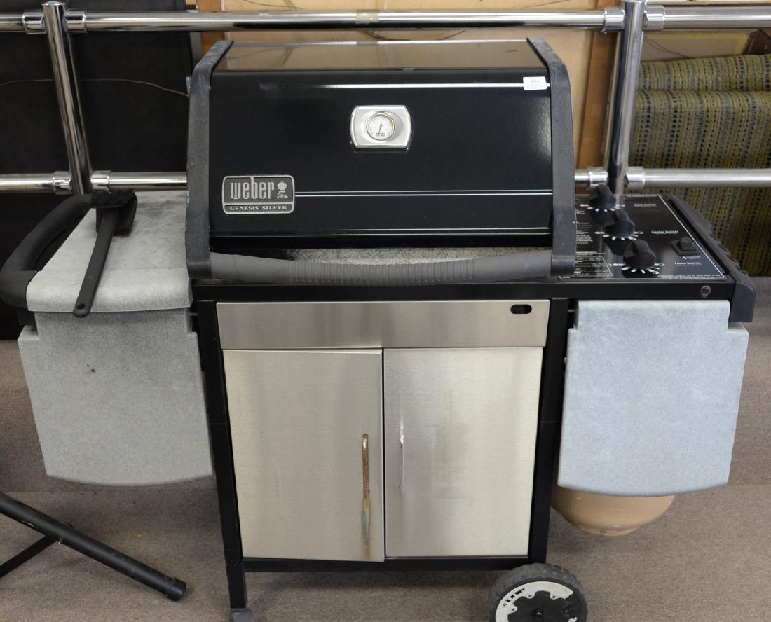 Weber Genesis Silver Three Burner Grill Jan 20 2018 Nadeau S Auction Gallery In Ct