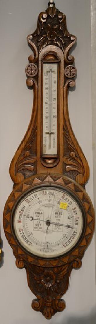 How does an aneroid barometer work image