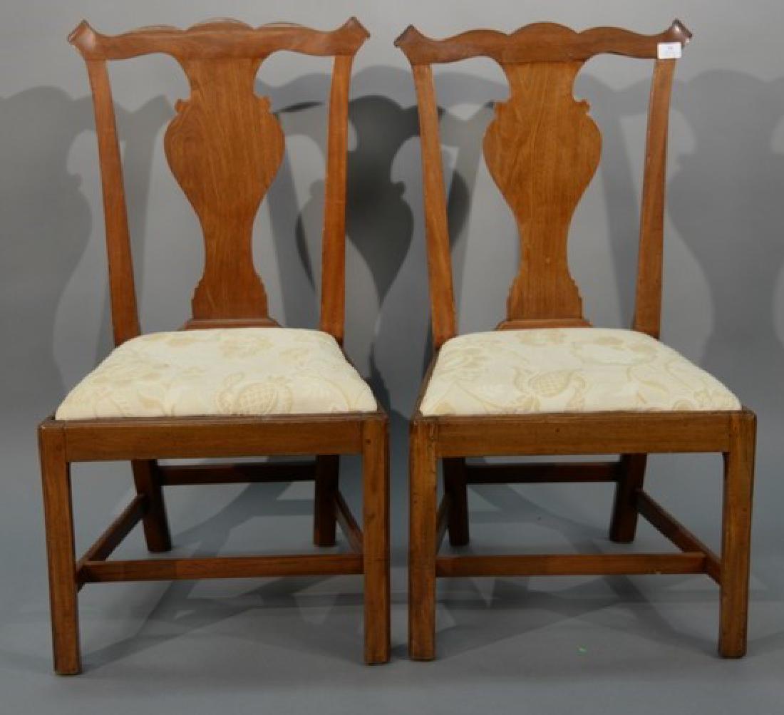 Pair of Chippendale mahogany side chairs having shaped (1 of 8)